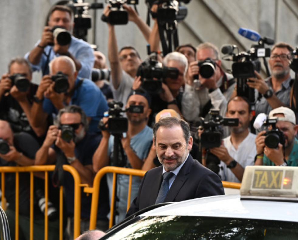 AbalosentraenuntaxitrasprestardeclaracionanteelSupremo