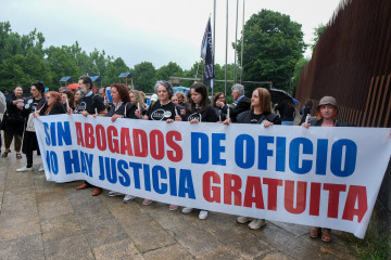 EuropaPress 6851961 varios profesionales gallegos turno oficio protesta 11 julio 2025 santiago 13413663