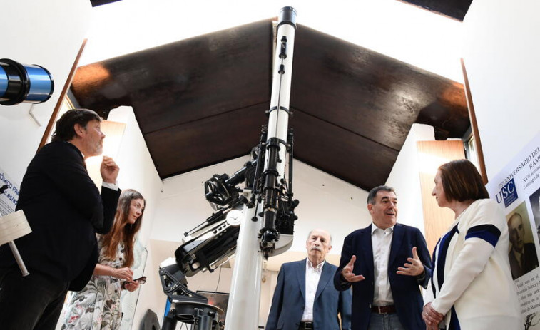 La USC celebra el centenario de la instalación de un refractor de observación astronómica