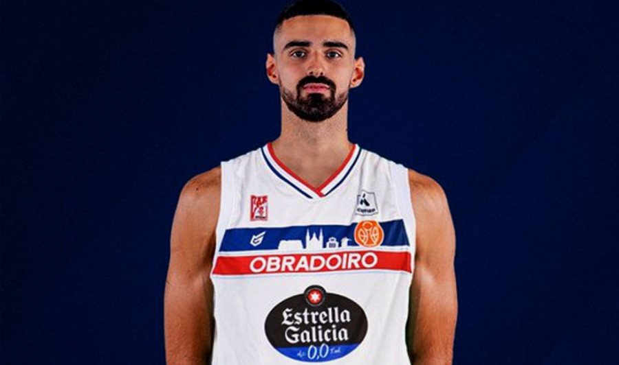 Aitor Etxeguren refuerza el juego interior del Obradoiro