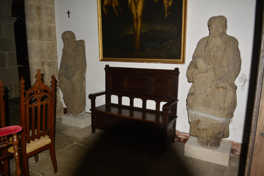 Santiago pide a los Franco sufragar la devolución de las estatuas del Pórtico de la Gloria