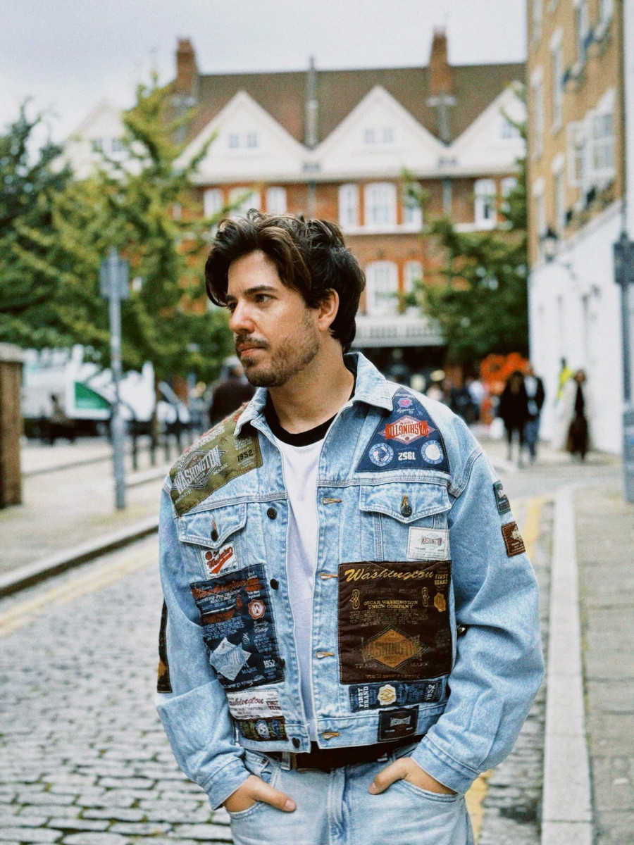 Roi Méndez: "Quiero sacar este álbum, tocarlo mucho y seguir sintiéndome libre"