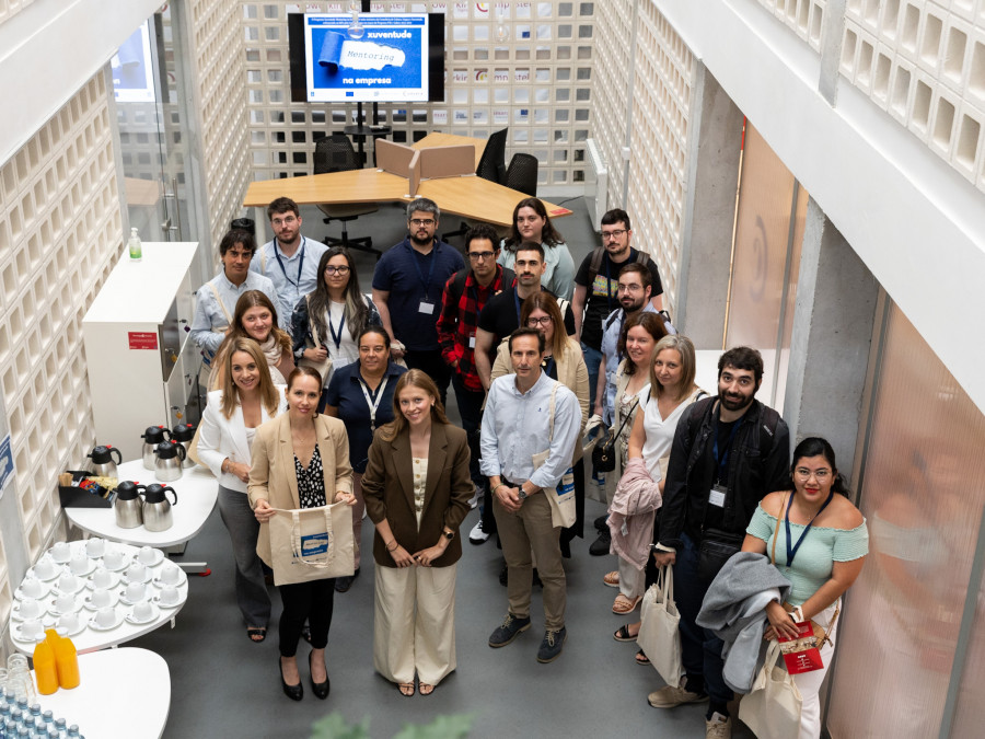 Un programa con máis do 60 % de inserción: comeza en Santiago o Xuventude Mentoring na Empresa 2025