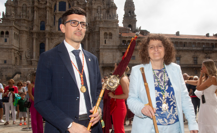 Santiago y Padrón renuevan su hermanamiento en el Día de Padrón, dentro de las Festas do Apóstolo