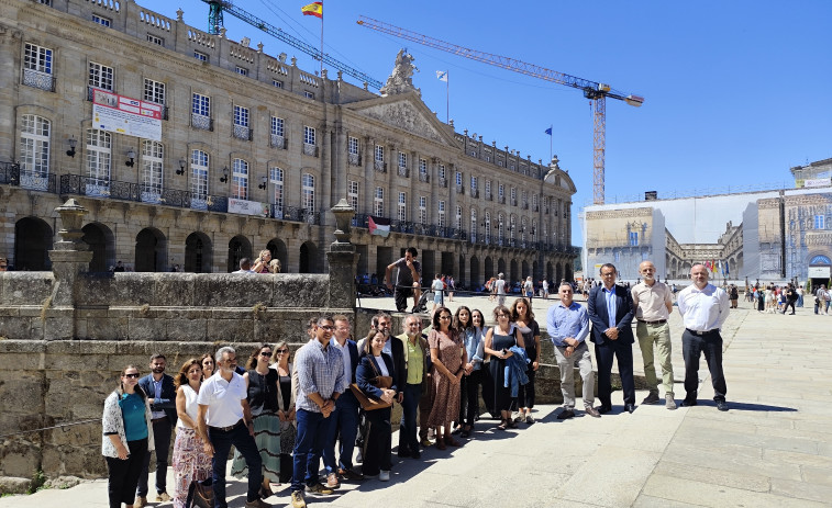 Los hoteles compostelanos rechazan unánimemente la tasa turística planteada por el Concello