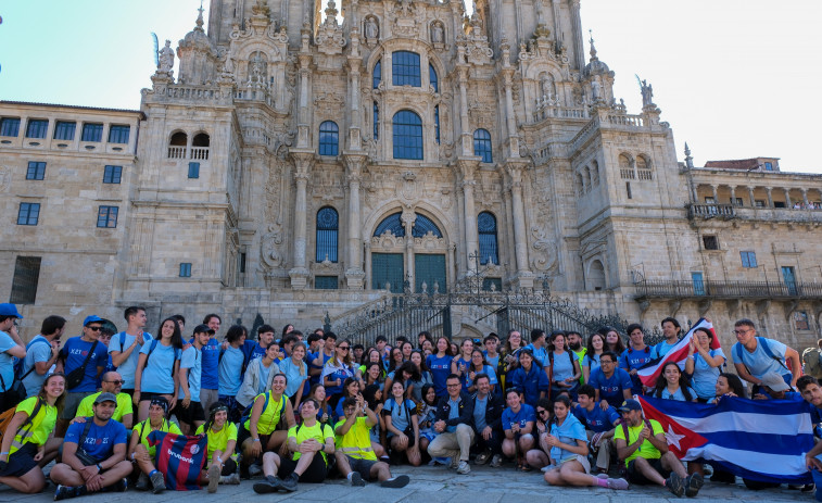 Un centenar de jóvenes de siete países redescubren Galicia a través del Camino de Santiago