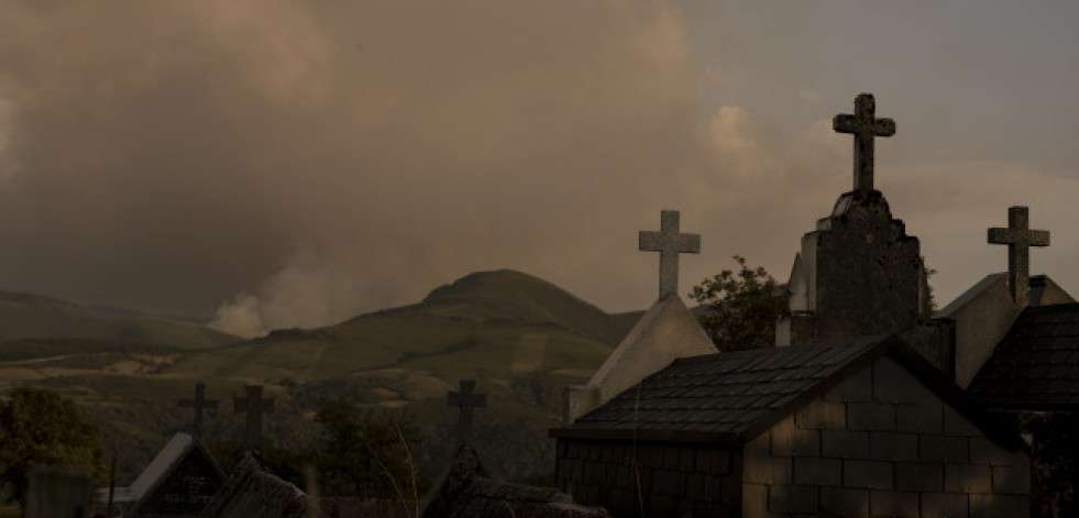 El incendio de Chandrexa de Queixa ya es el más grande de este verano en Galicia