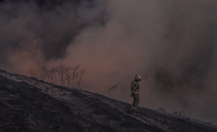 CaixaBank activa un plan de medidas de apoyo por valor de 40 millones de euros para los afectados por los incendios de Galicia