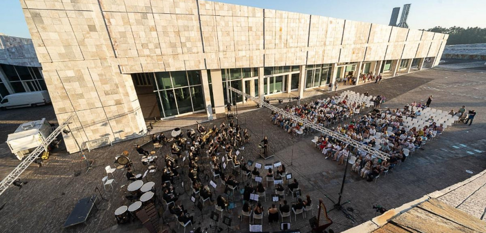 La Ciudad de la Cultura acoge la residencia artística 