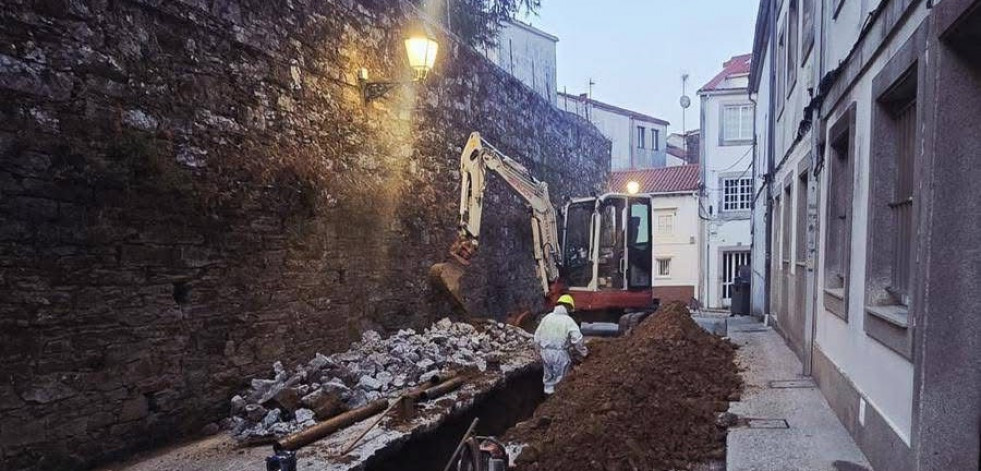 Adrián Villa denuncia que el BNG lleva “seis meses sin actuar” ante las averías de agua en el Casco Histórico