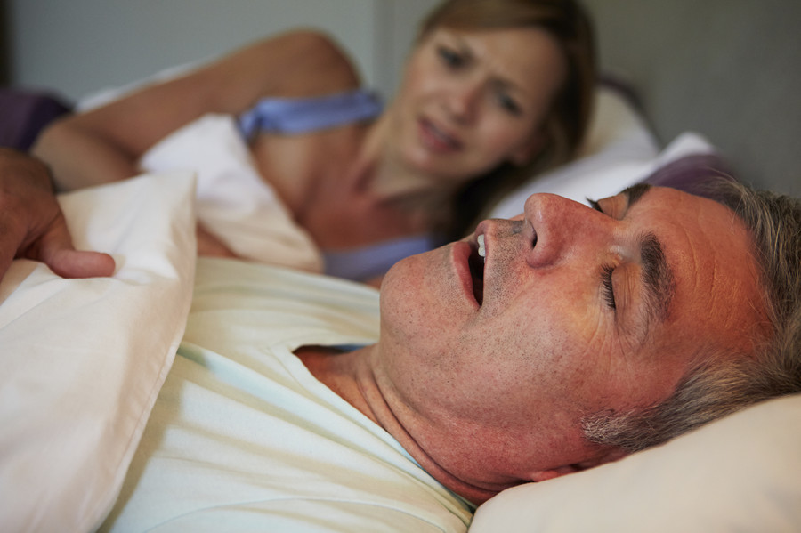 El Instituto Gómez-Ulla alerta: exámenes oftalmológicos preventivos para pacientes con apnea y antecedentes familiares de glaucoma