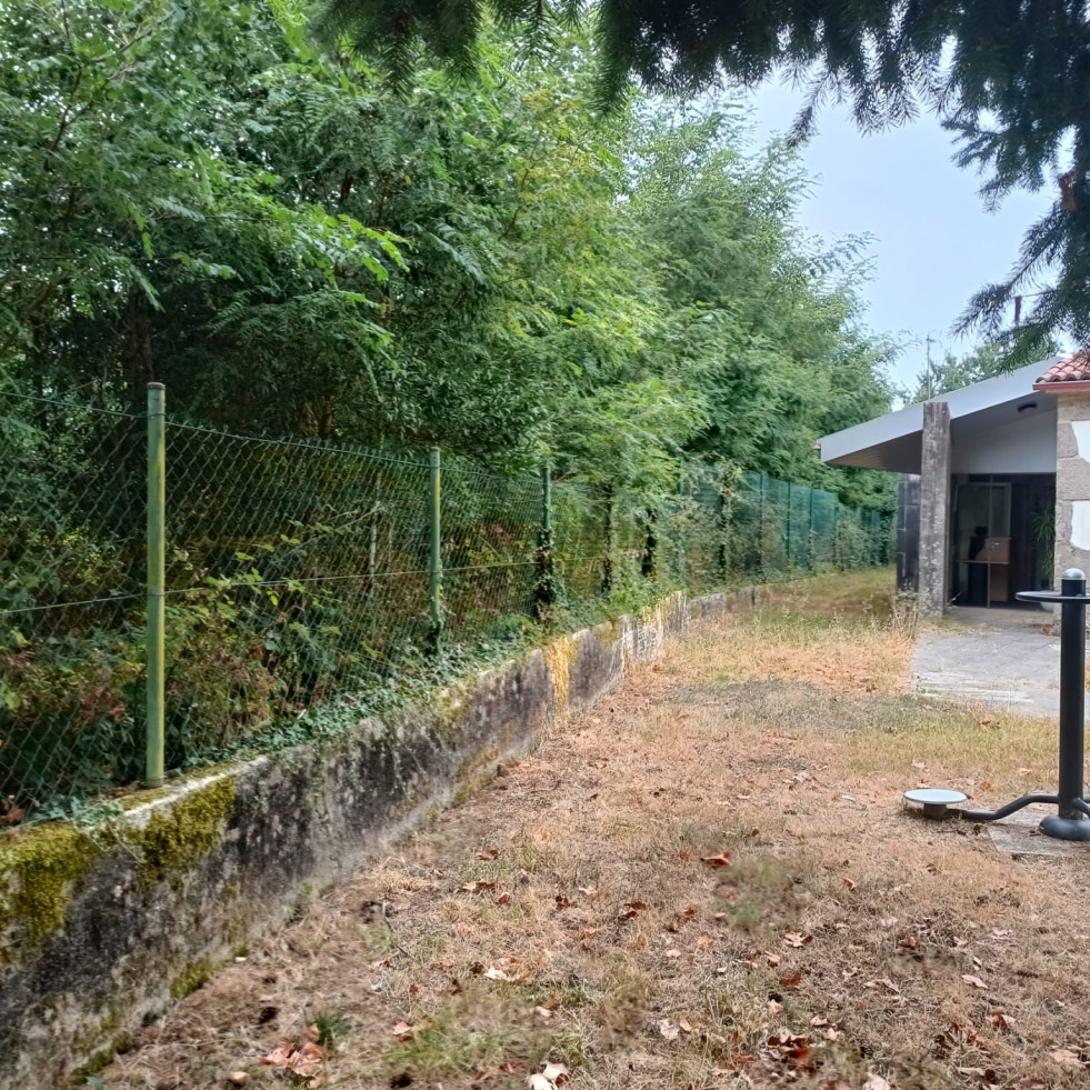 O PP denuncia o abandono do Centro Sociocultural de Laraño e a suspensión de actividades