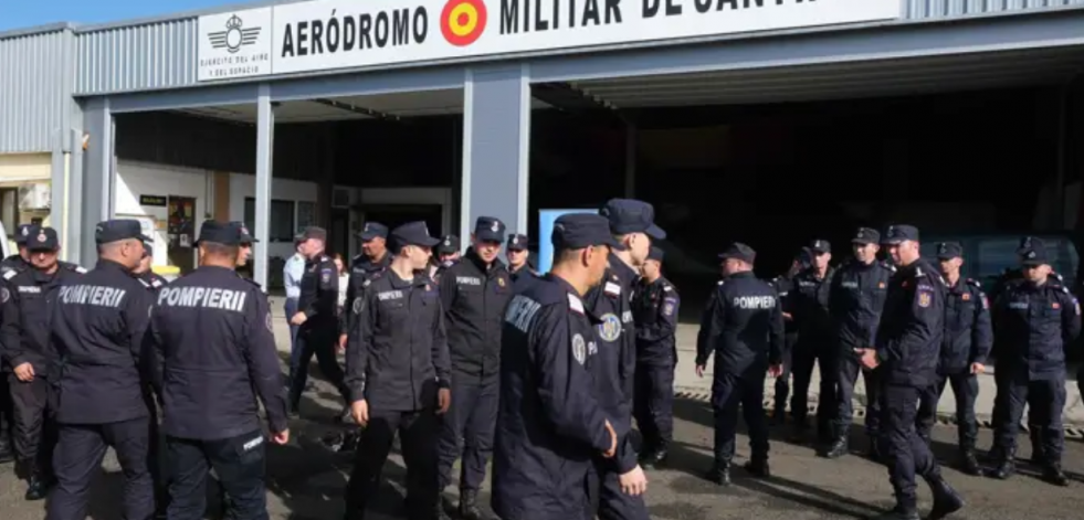 Galicia despide al contingente de bomberos rumanos que apoyó en la extinción de incendios