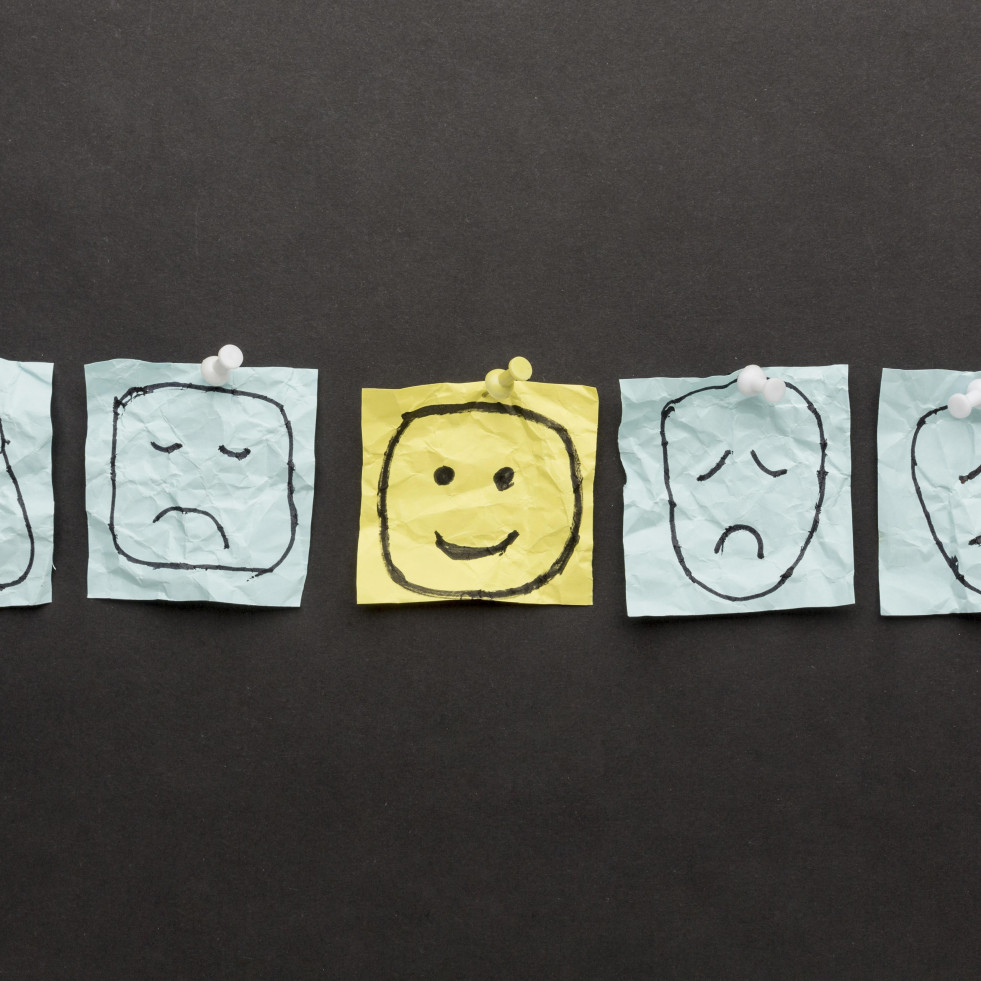 Papel con dibujo emoji