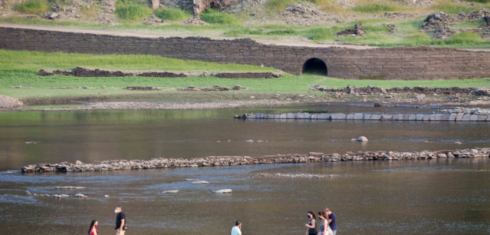 La cadena hotelera Hotusa compra el antiguo pueblo del embalse de Belesar