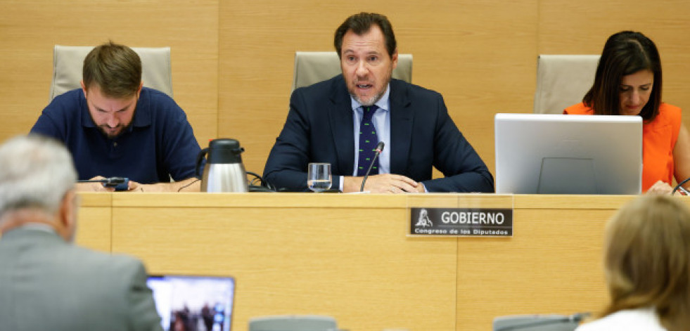 Puente avanza dos años más de incidencias en trenes al confluir nuevos con obsoletos