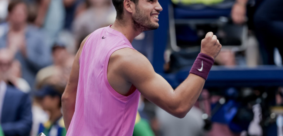 Alcaraz le cobra la revancha a Djokovic