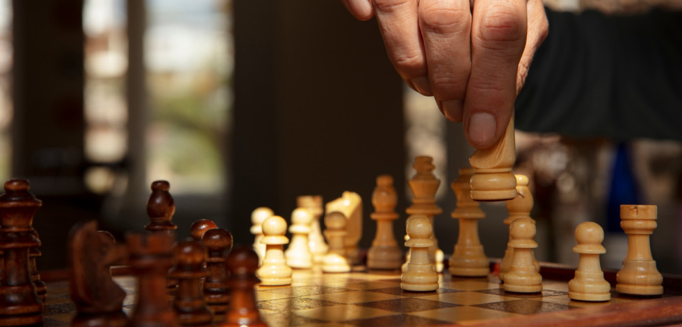 El Outlet Área Central acoge un torneo de ajedrez con jugadores de todas las edades y 300 euros en premios