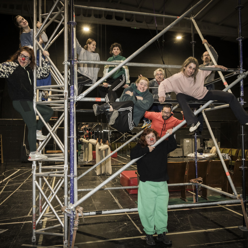 El Salón Teatro acoge A Serie Clopen, un espectáculo de circo, humor y matemáticas