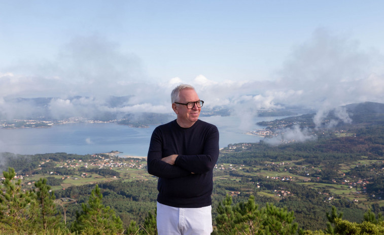 David Chipperfield ingresa en la RAGC con un alegato por la sostenibilidad en Galicia