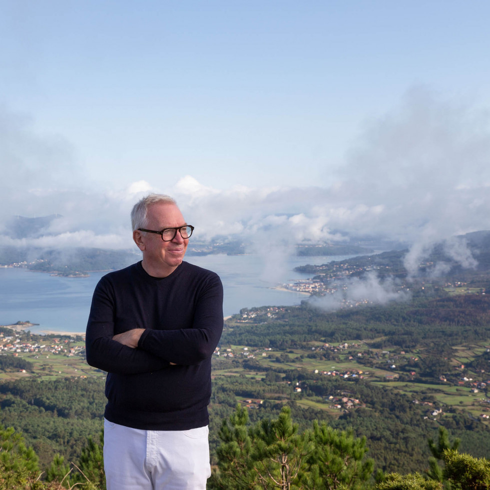 David Chipperfield ingresa en la RAGC con un alegato por la sostenibilidad en Galicia